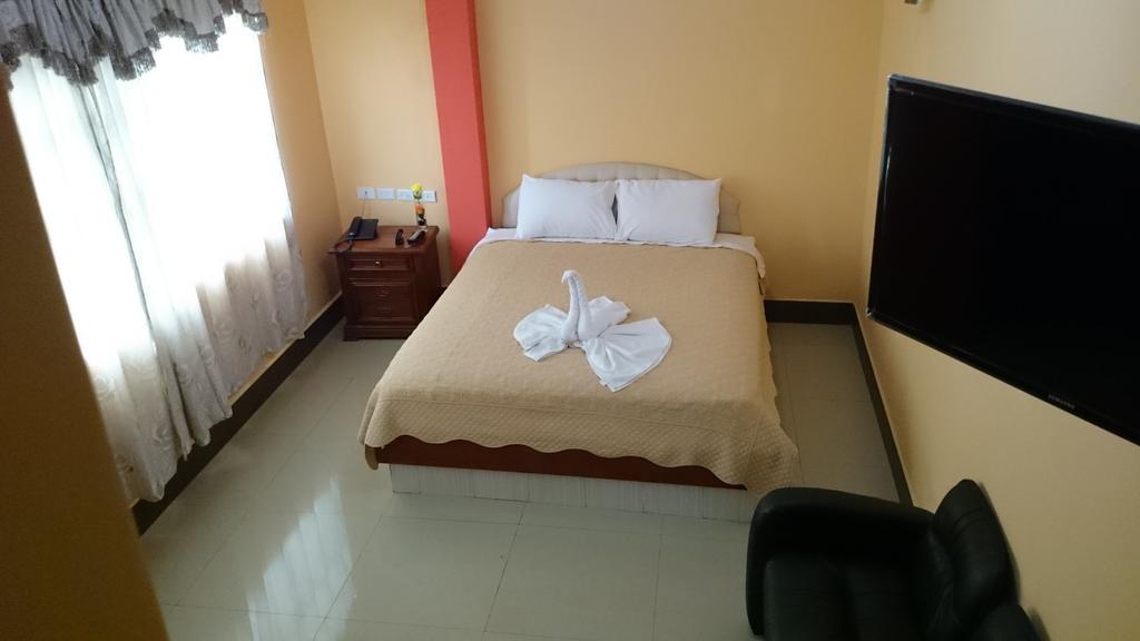 Hotel Platinum Class Nueva Loja Δωμάτιο φωτογραφία