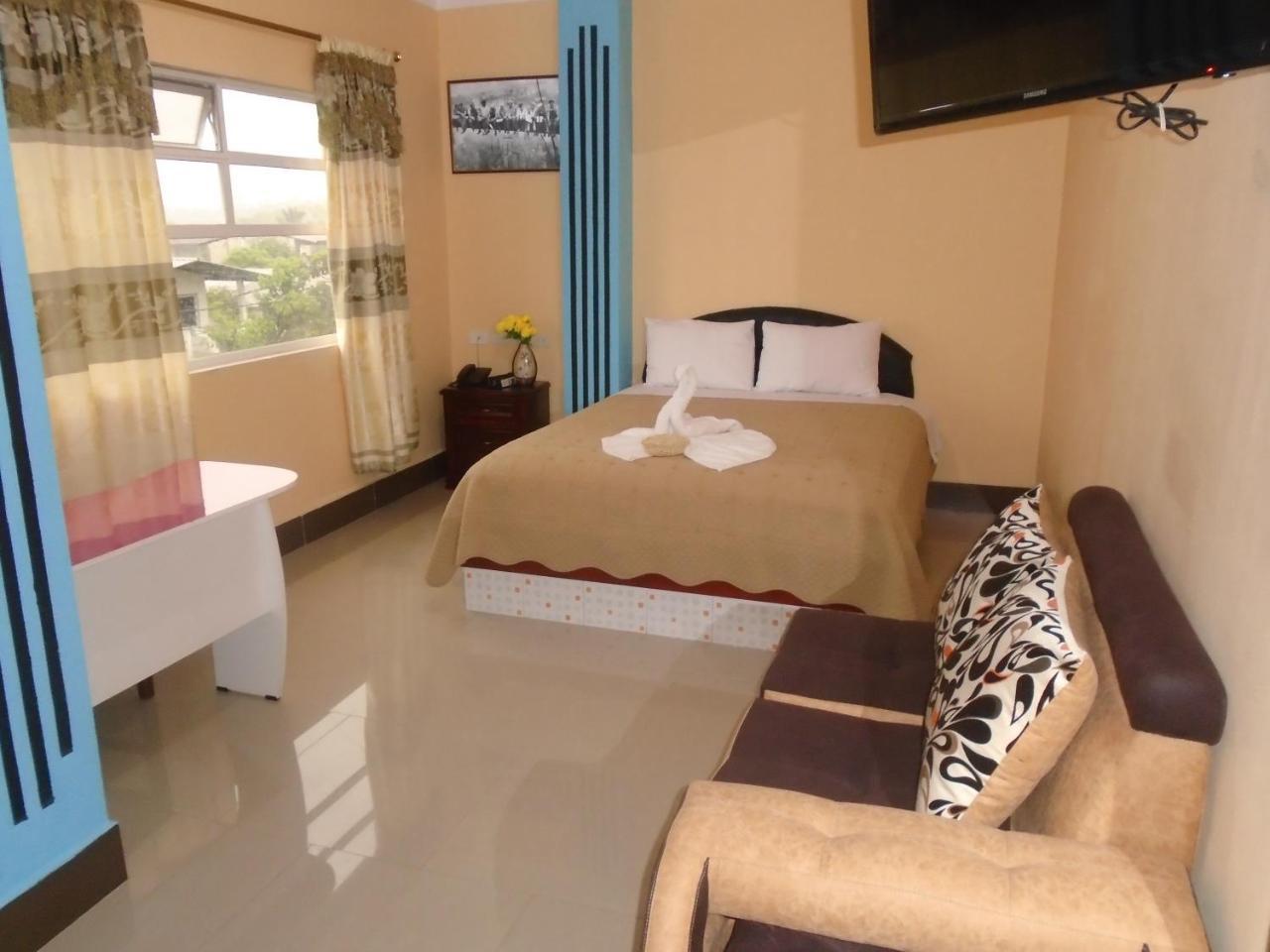 Hotel Platinum Class Nueva Loja Εξωτερικό φωτογραφία